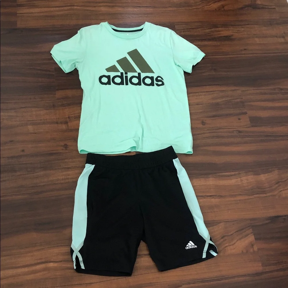 Like new adidas Set Mint Green Logo Tee with Black Shorts